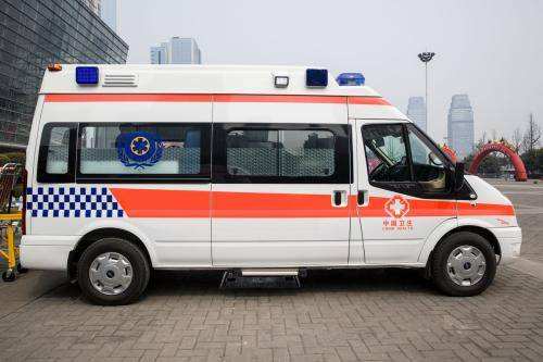 清城区救护车出租